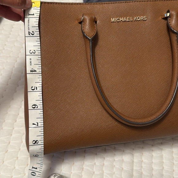 Michael Kors Medium Saffiano Leather Tote Bag - Picture 6 of 7